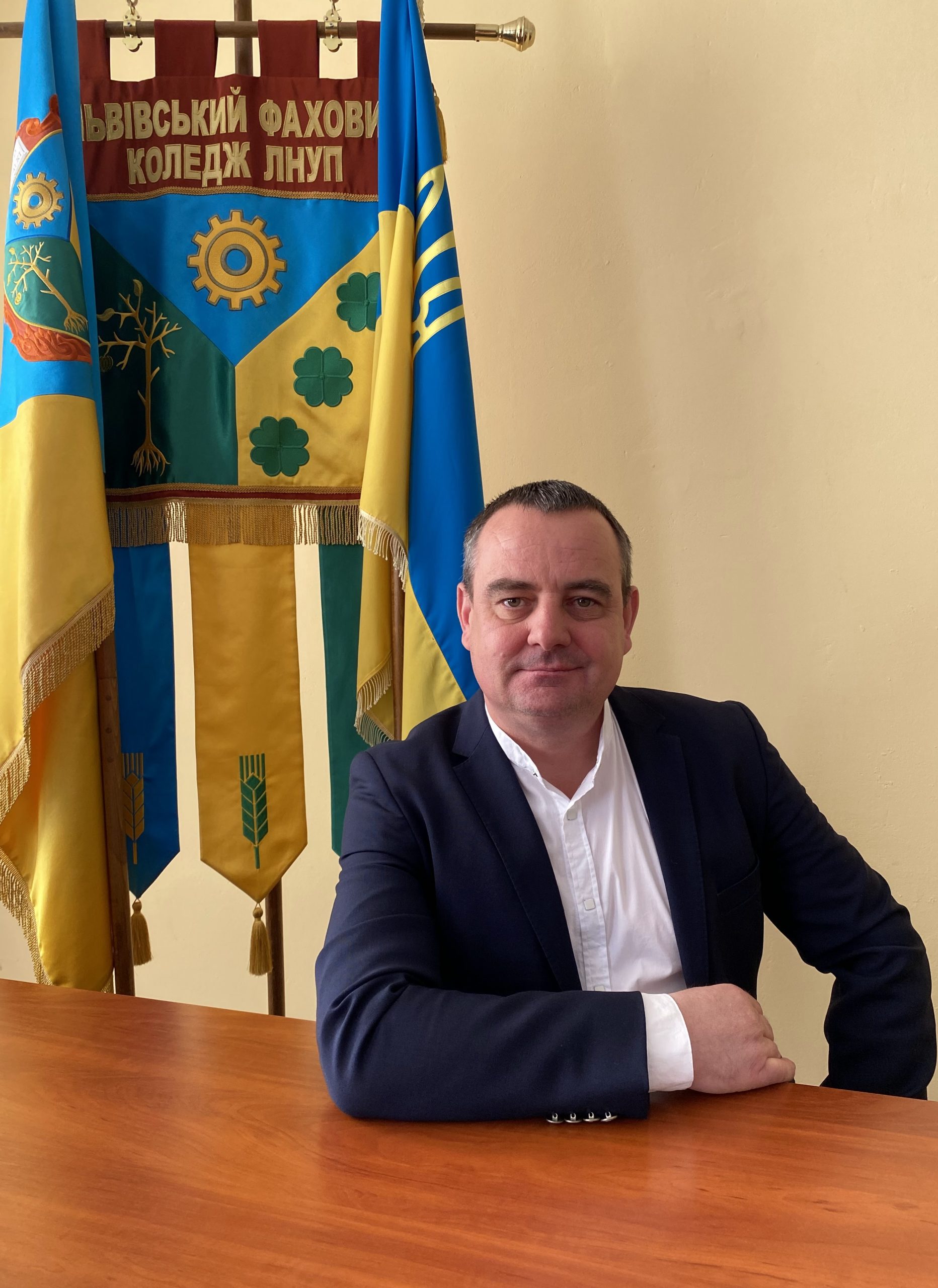 Молочій Тарас Миронович